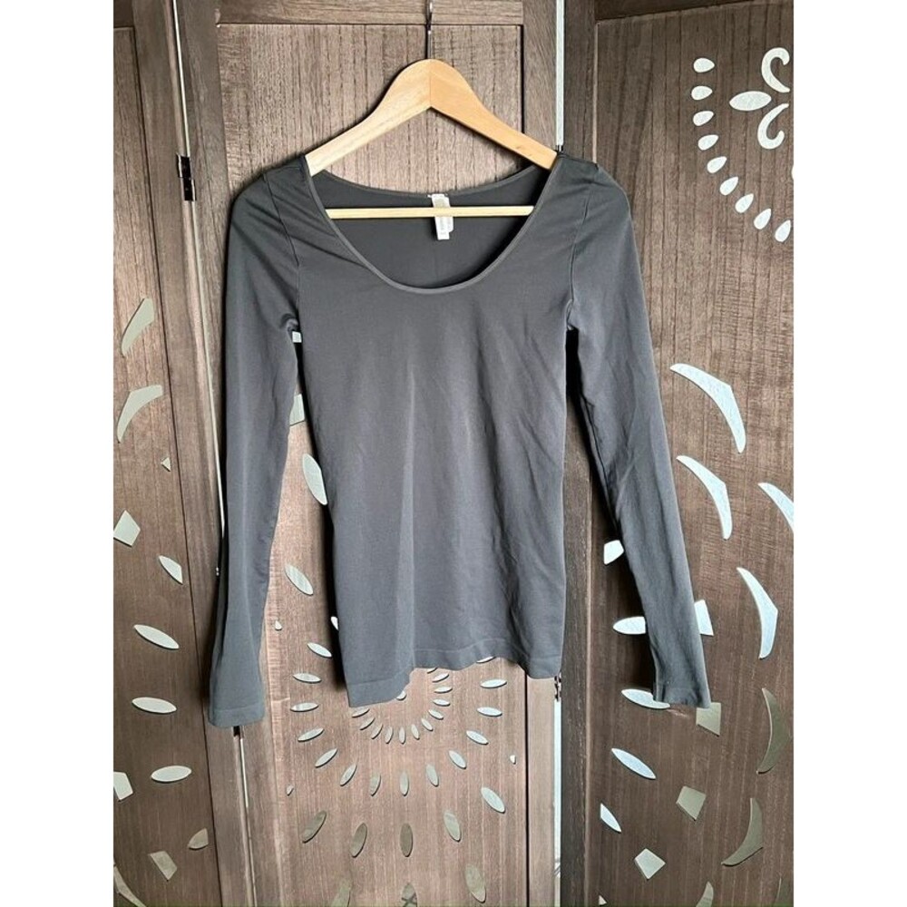 Yahada scoop neck long sleeve shirt One Size gray spandex autumn basic top